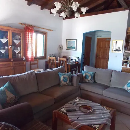 Christeas Holiday home *